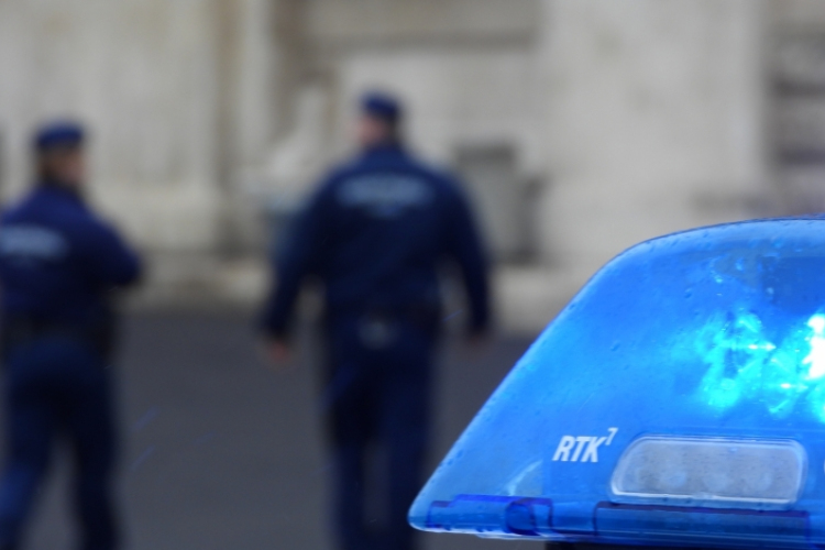 Álláshirdetéssel kicsalt személyes adatokkal élt vissza