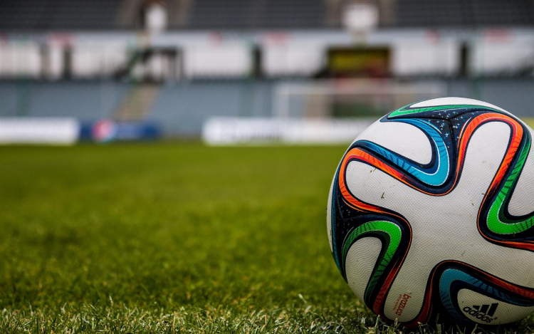 Labdarúgó NB I - A Ferencváros nyerte a rangadót